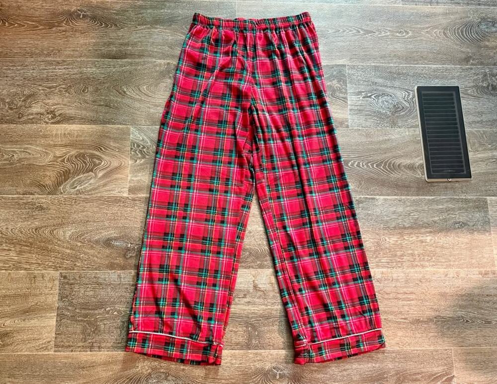 Women’s Secret Treasures Plaid Flannel Pajama Pants Size M (8-10)